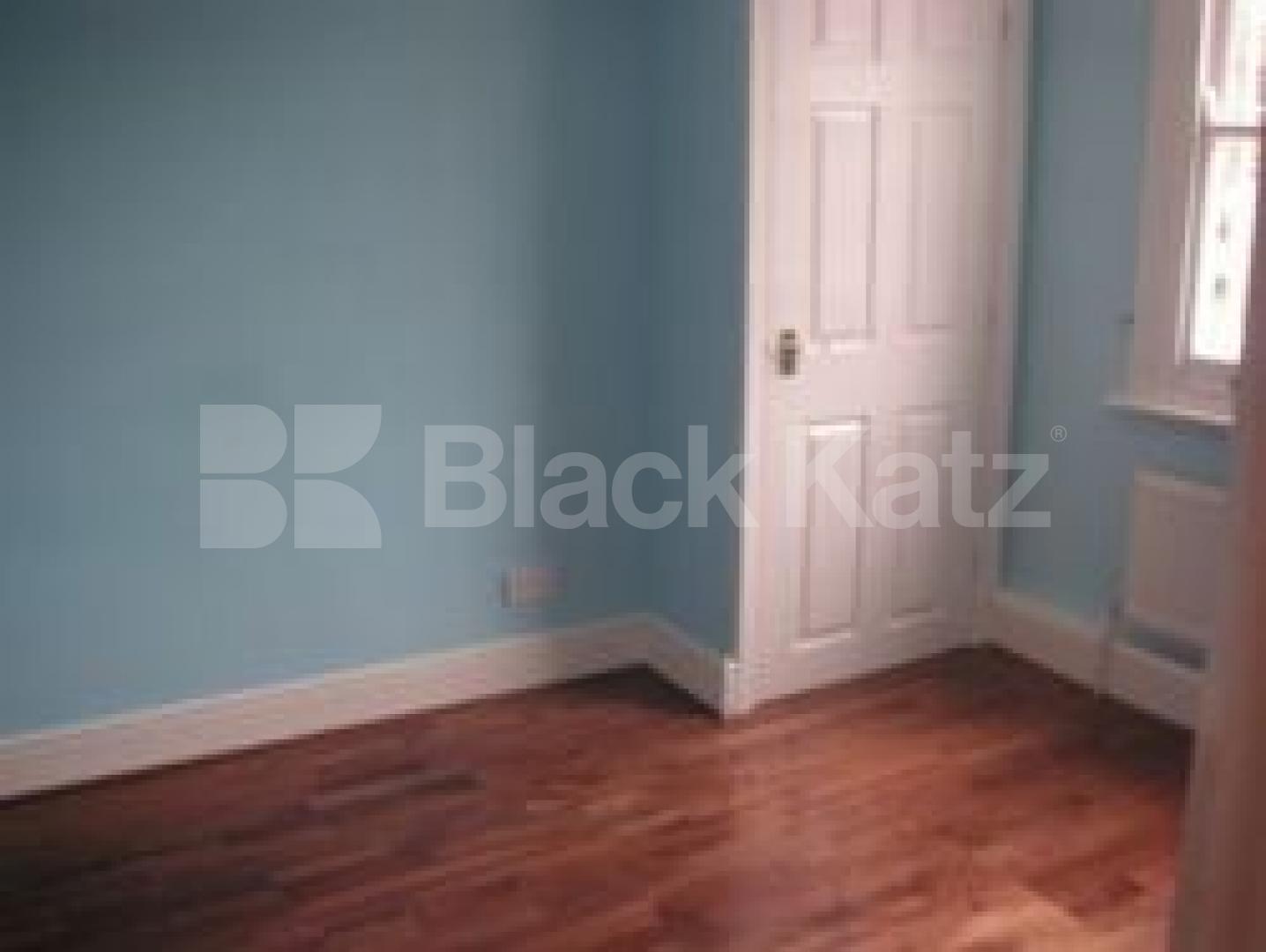 			New Instruciton, 2 Bedroom, 1 bath, 1 reception Flat			 Inverness Terrace, BAYSWATER/QUEENSWAY W2